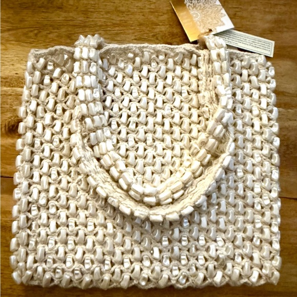 Viral Cream Knit Crochet/ Pearl Beaded Tote Bag NWT - Picture 2 of 12